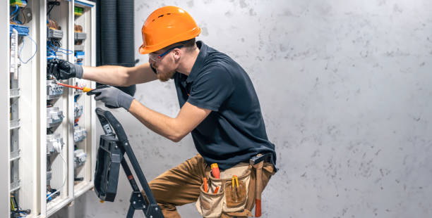 Best Licensed Electrician  in Othello, WA